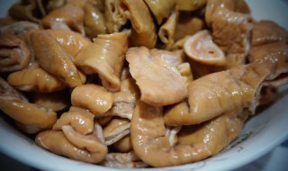 肥肠怎么洗干净 肥肠怎么洗干净呢