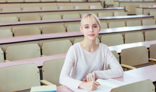 朴素无华是什么意思 朴素无华和质朴无华的意思