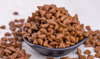 猫粮怎么做成一粒一粒 猫粮怎么做成一粒一粒的粮