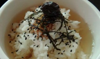 茶泡饭要把茶倒进去吗 茶泡饭需要把茶倒进去吗