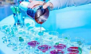 大都会鸡尾酒怎么调（大都会怎么调 鸡尾酒）