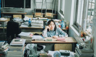 日复一日的意思（日复一日的意思是）