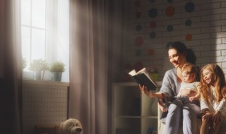 羁旅长堪醉相留畏晓钟的意思 此诗先写羁旅夜泊,再叙日暮添愁