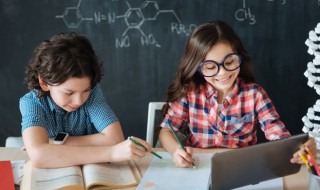 火旦读什么（火旦读什么字）