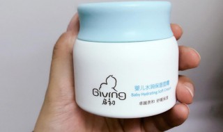 面霜可以直接涂脸上吗（珂润面霜可以直接涂脸上吗）