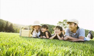 春季出游穿衣搭配 春季出游穿衣搭配女