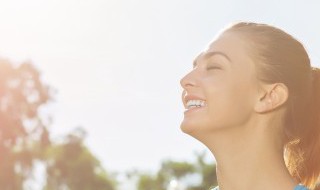 春天用防晒值多少合适(夏天室内用防晒值多少合适)