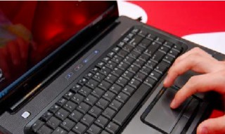 电脑开机桌面黑屏 电脑开机桌面黑屏,鼠标可以看见