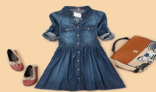 牛仔连衣裙怎么搭配 牛仔半身裙搭配什么上衣好看