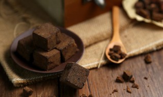 为什么豆浆放黑糖对人有危害 为什么豆浆放黑糖对人有危害没