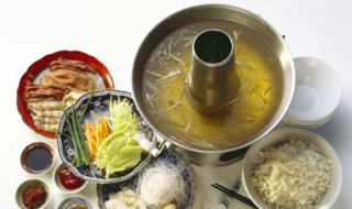 家庭简易火锅怎么做好吃 家庭简易火锅怎么做好吃视频