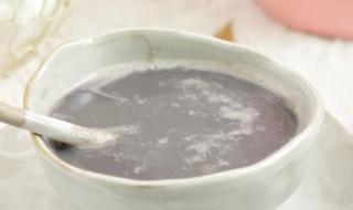 黄豆黑豆花生豆浆的功效与作用 黄豆黑豆花生豆浆的功效与作用是什么
