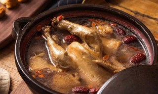 焖枣菇鸡怎么做 香菇红枣焖鸡做法
