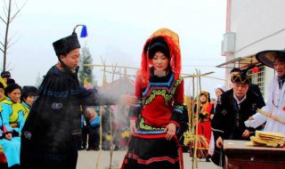 彝族有什么风俗 彝族有什么风俗节日