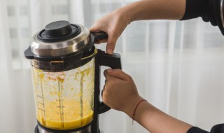 破壁机可以打蛋清做蛋糕吗（做蛋糕能用破壁机打发蛋清吗）