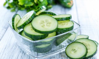 烤麸炒黄瓜怎么做 烤麸拌黄瓜