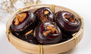 荸荠削皮里面发黄是坏了吗 削了皮的荸荠发黄了