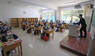 背负青天而莫之夭阏者翻译(背负青天而莫之夭阏者而后乃今将图南翻译)