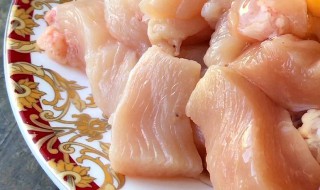 鸡肉怎么做给宝宝吃（鸡肉炖什么孩子吃长个子）