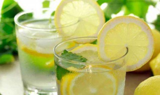 柠檬用热水还是冷水泡 柠檬用热水还是冷水泡能减肥