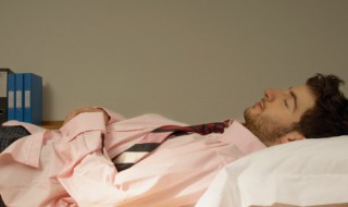 梦见僵尸是什么预兆 梦见僵尸是什么预兆 女性