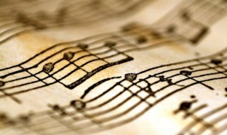 湖水是你的眼神是什么歌（湖水是你的眼神是什么歌曲）