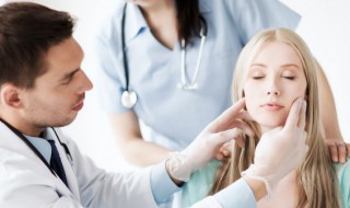 开塞露抹嘴有什么不良反应 开塞露擦嘴皮有害不