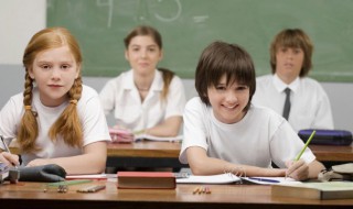 勇敢的近义词是什么（勇敢的近义词是什么字）