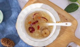 老师护嗓吃什么好(老师保护嗓子喝什么茶)