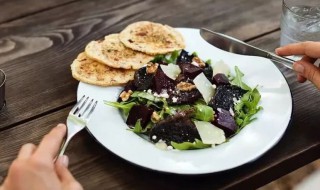 不吃晚饭减肥有什么坏处（减肥不吃晚饭的坏处）