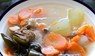 秋季吃什么美容养颜（秋天吃什么养颜美容）