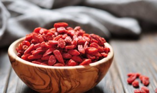 男人肾虚吃什么食物调理好（男人肾虚吃什么食物调理好一点）