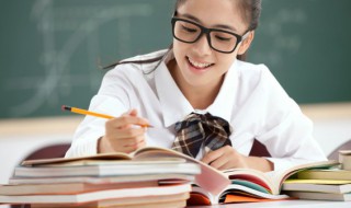 井里面一个点念什么 井里面一个点念什么字