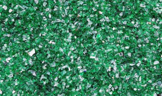 侧面发绿的是超白玻璃吗 白色玻璃发绿