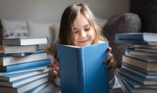 蚍蜉撼树成语意思（蚍蜉撼树是什么意思和造句）