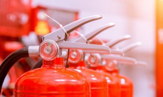 灭火器种类都有什么（灭火器种类都有什么图片）