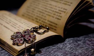 饮水思源成语意思（饮水思源解释词语）