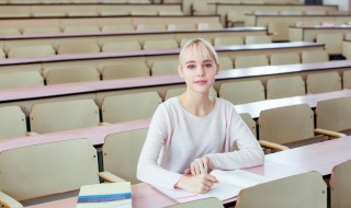 拋头露面成语 抛头露面的词语解释