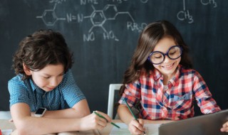 二字开头的成语及解释 二字开头的成语及解释有哪些