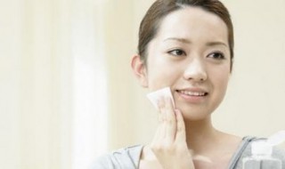 是先用爽肤水还是眼霜 化妆品是先用眼霜还是先用爽肤水