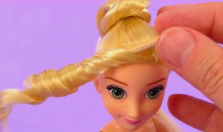 洋娃娃头发毛躁怎么办（洋娃娃的头发乱了怎么办）