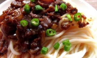 炸酱面的面是什么面做的 炸酱面是啥面