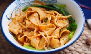 大碗宽面简单做法 大碗宽面简单做法视频