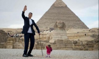 世界上最高的人是哪个国家的人（世界上最高的人吗）