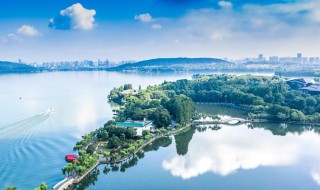 东湖在武汉哪个地铁站(武汉东湖是哪个地铁站)