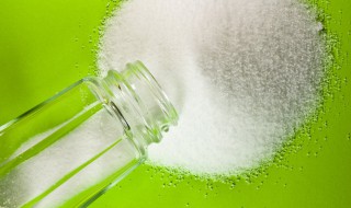 工业盐会腐蚀铁吗?(工业盐对钢铁的腐蚀)