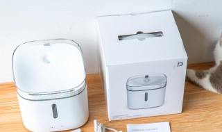 饮水机干烧后还能用吗（饮水机里的水烧干会怎样）