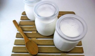 纯牛奶没过期怎么有酸味（没过期的纯牛奶却发酸）