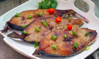香煎马鲛鱼的做法是什么 马鲛鱼煎鱼做法大全