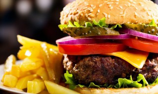 高血压不宜吃什么 血压高不宜吃什么东西